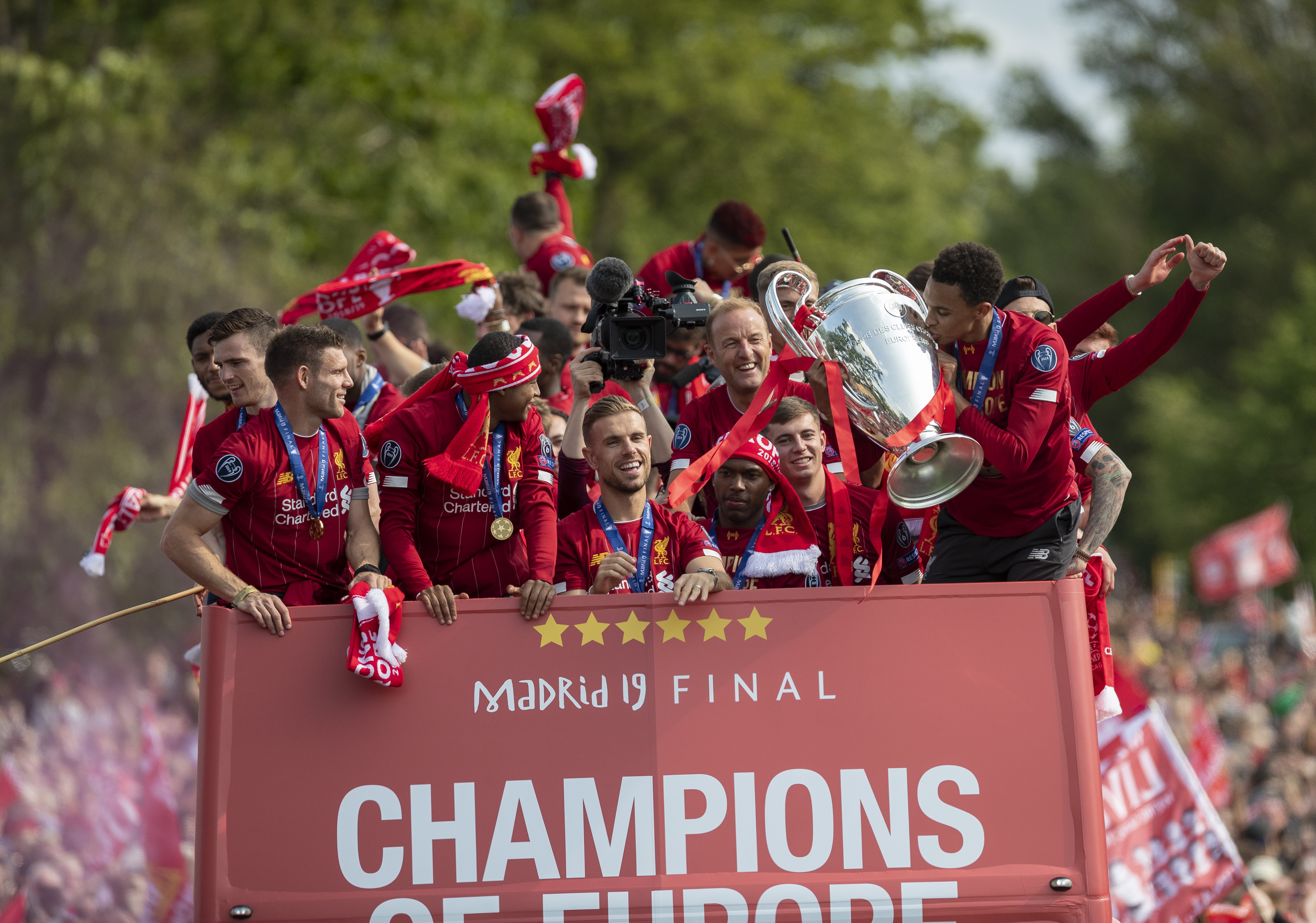 2008 全垒打王：米格尔·卡布瑞拉在加盟老虎队首年即展现长打威力